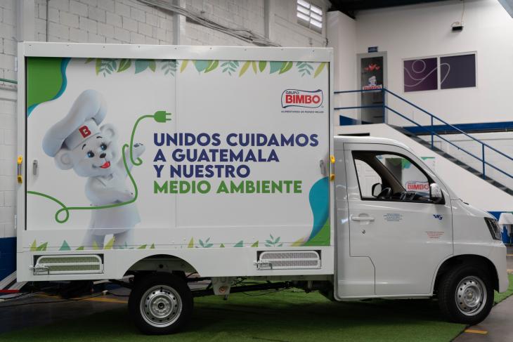 Bimbo Guatemala avanza hacia la electromovilidad incorporando vehículos eléctricos a su flotilla de reparto 